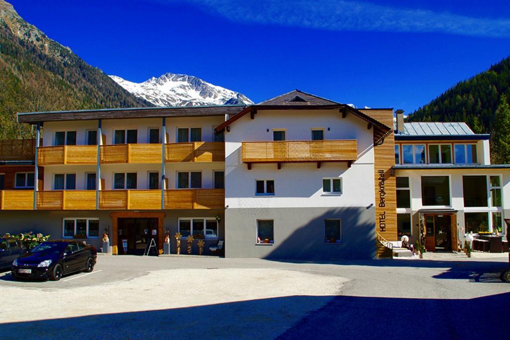 Hotel Bergkristall มัลล์นิทซ์ ภายนอก รูปภาพ